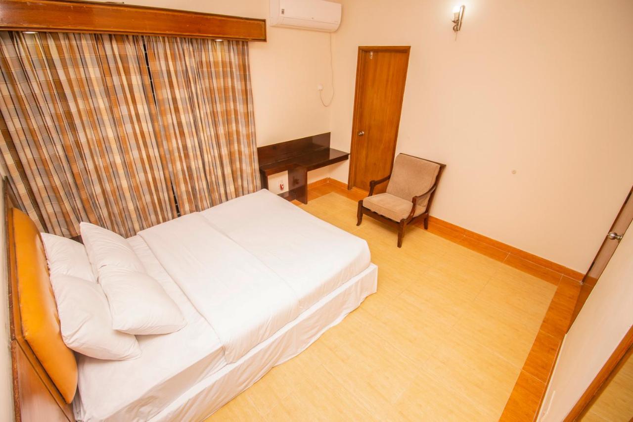 Rafflesia Serviced Apartments Дакка Экстерьер фото