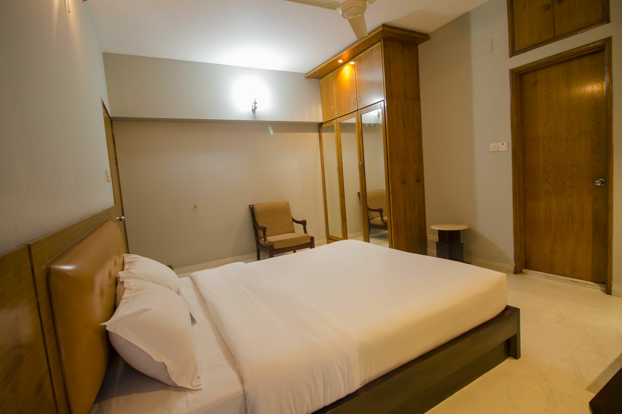 Rafflesia Serviced Apartments Дакка Экстерьер фото