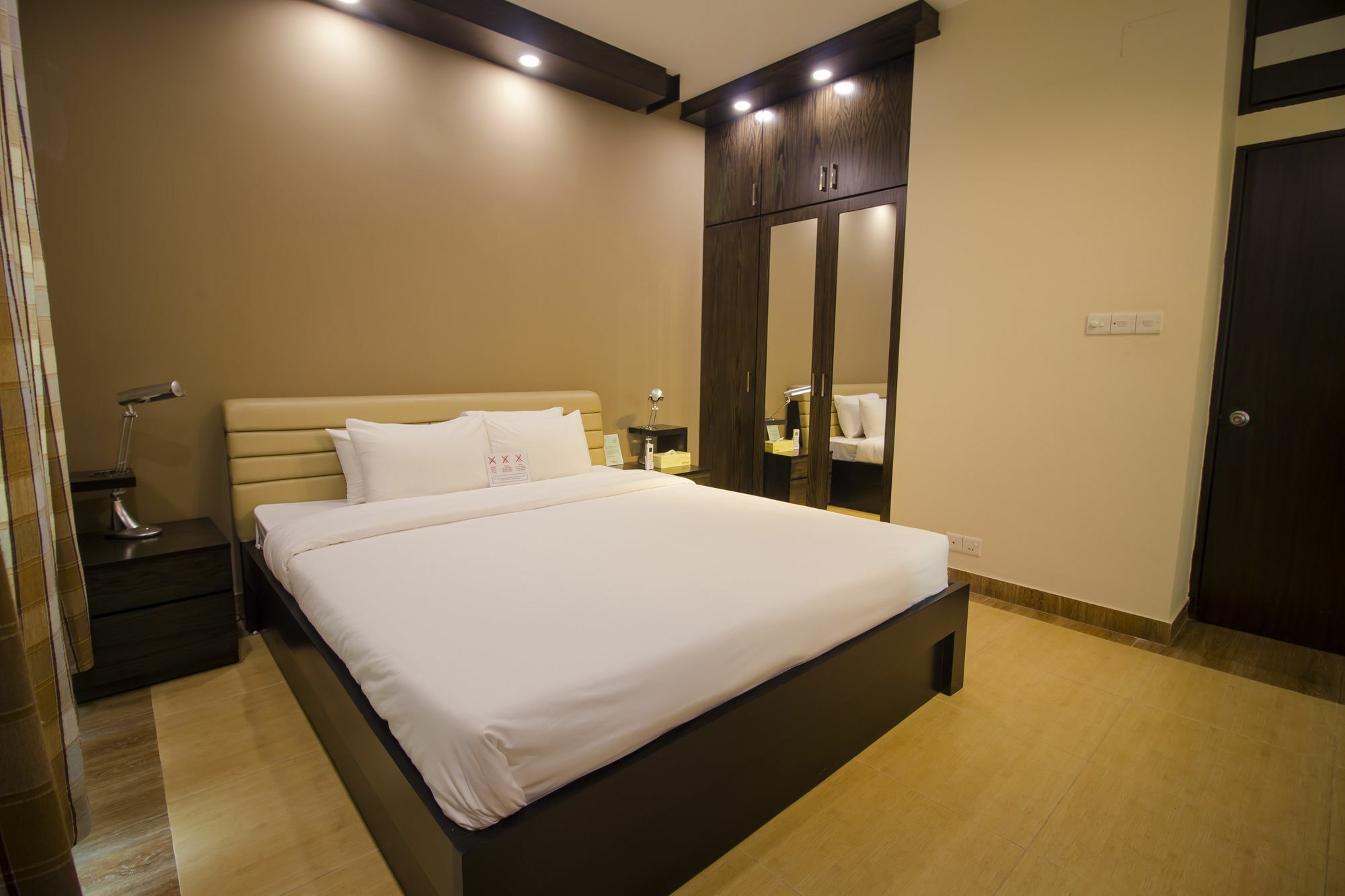 Rafflesia Serviced Apartments Дакка Экстерьер фото